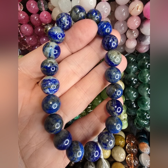 🐰SALE🐰10mm Lapis Bracelet - Picture 2 of 2